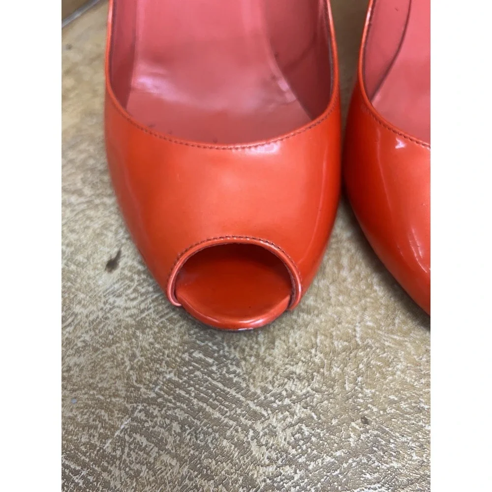 CHANEL vintage pumps